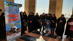حضور در تپه شهدای گمنام شهرستان خوی 4